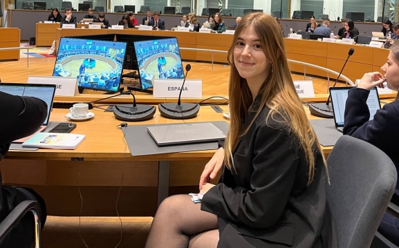 Una estudiante de la USAL representa a España en un ejercicio de simulación del Consejo de la UE en Bruselas